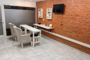 Alquileres	 Ventas Chaco EXCELENTE OFICINA